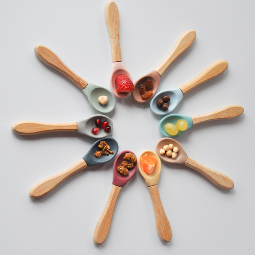 Basics Scoops – Silikon Babylöffel mit Bambusgriff 2er Set
