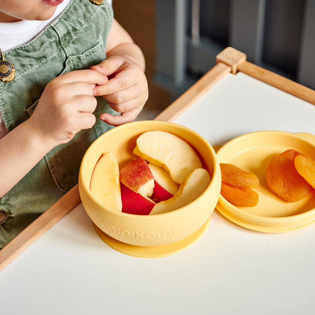 MinikOiOi Bowly - Silicone Bowl with Suction Base and Lid